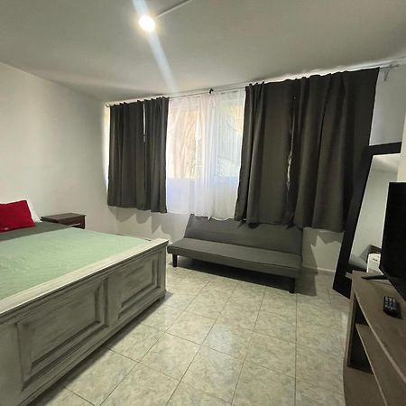 8 Venator House Boutique Διαμέρισμα Λεόν Εξωτερικό φωτογραφία